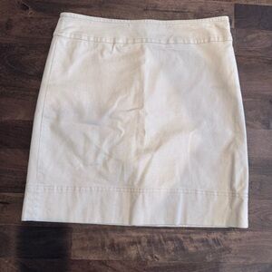 Talbot’s Casual Elegance Cream Women's Skirt,‎ Size 8P